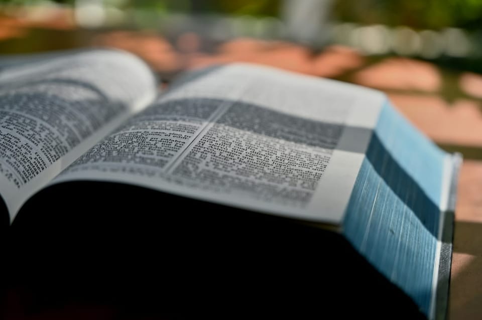 Studium biblijne: Moc powściągliwości